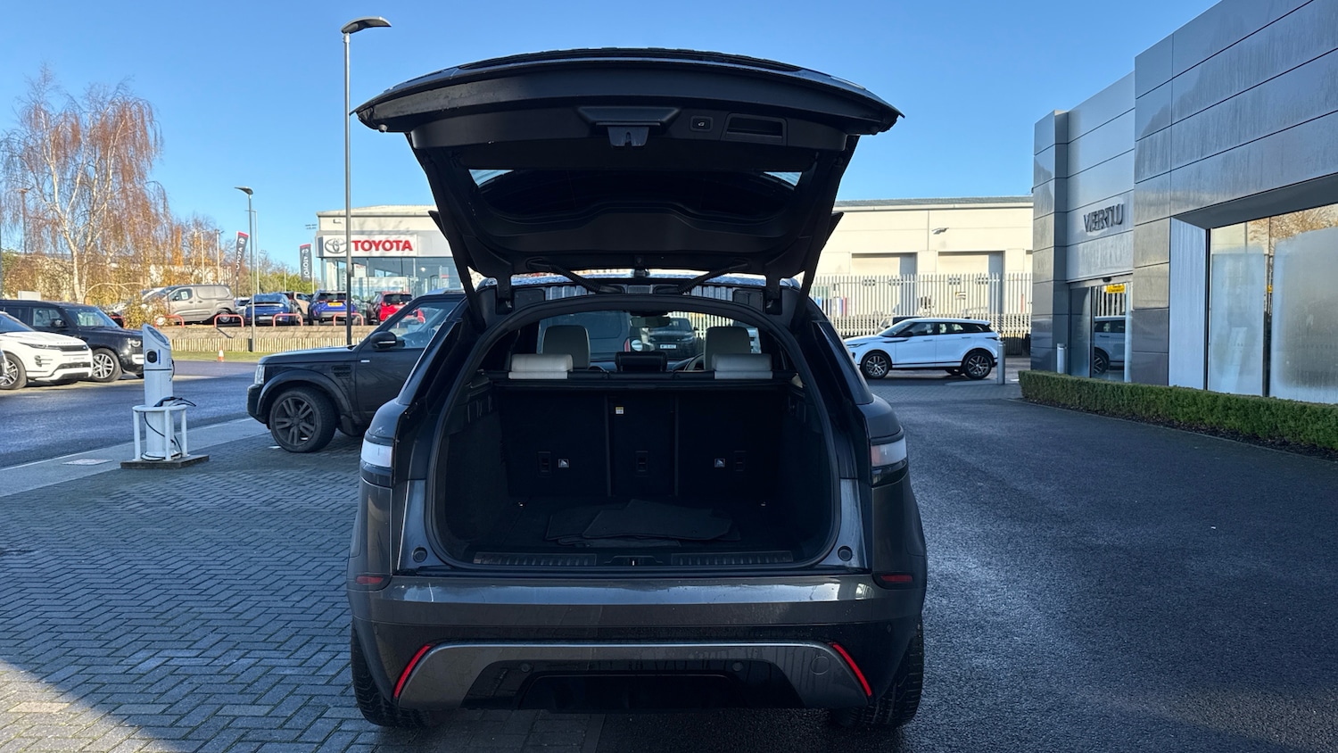 Used Land Rover Range Rover Velar 2020 for sale - 76884733: Photo 27