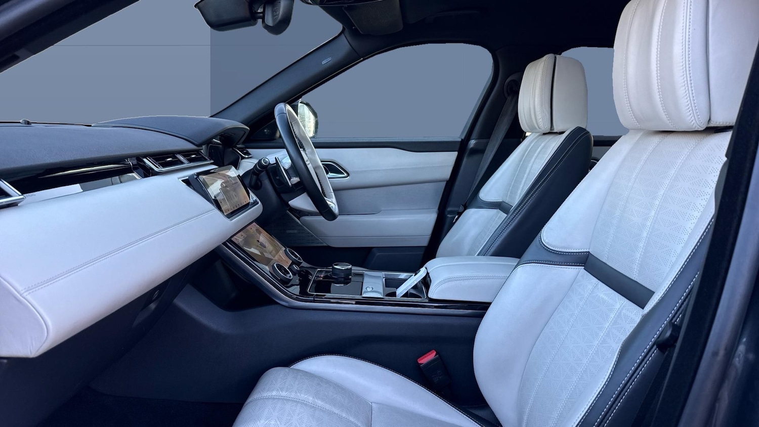 Used Land Rover Range Rover Velar 2020 for sale - 76884733: Photo 3