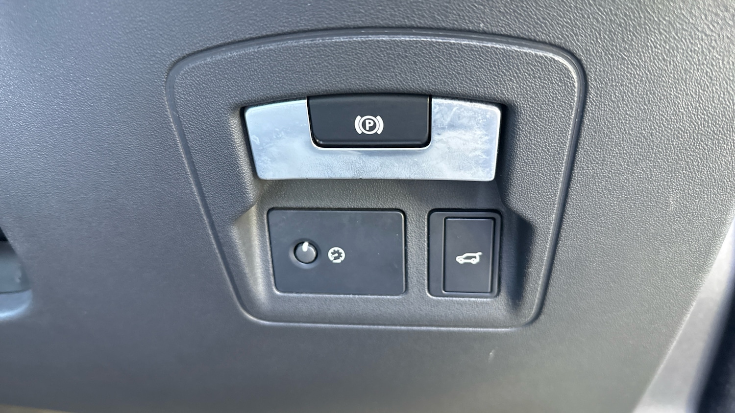 Used Land Rover Range Rover Velar 2020 for sale - 76884733: Photo 32