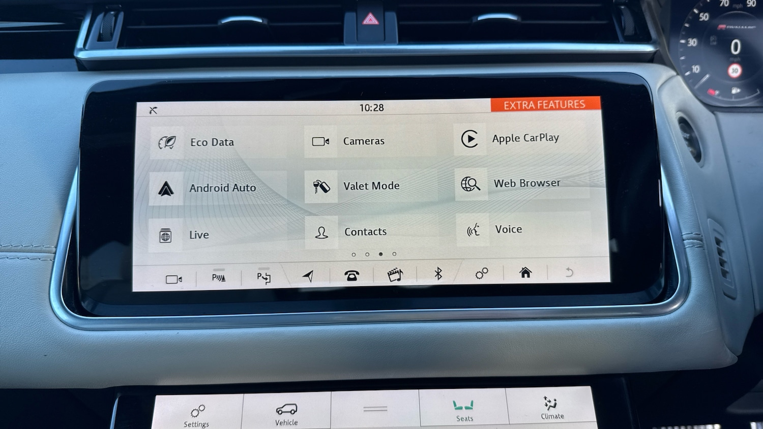 Used Land Rover Range Rover Velar 2020 for sale - 76884733: Photo 36