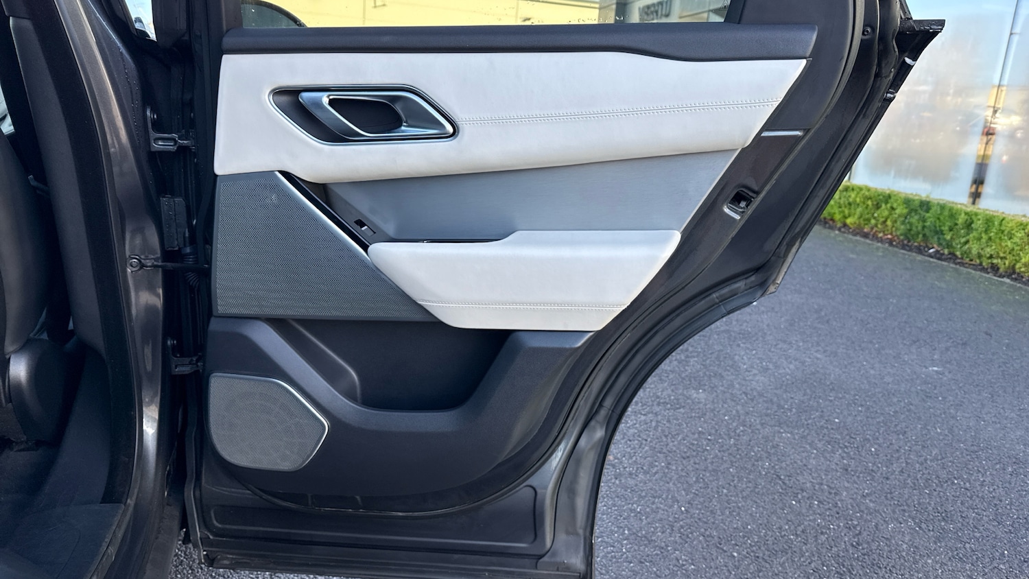 Used Land Rover Range Rover Velar 2020 for sale - 76884733: Photo 39