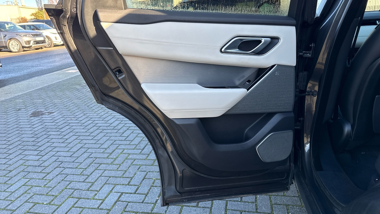 Used Land Rover Range Rover Velar 2020 for sale - 76884733: Photo 44