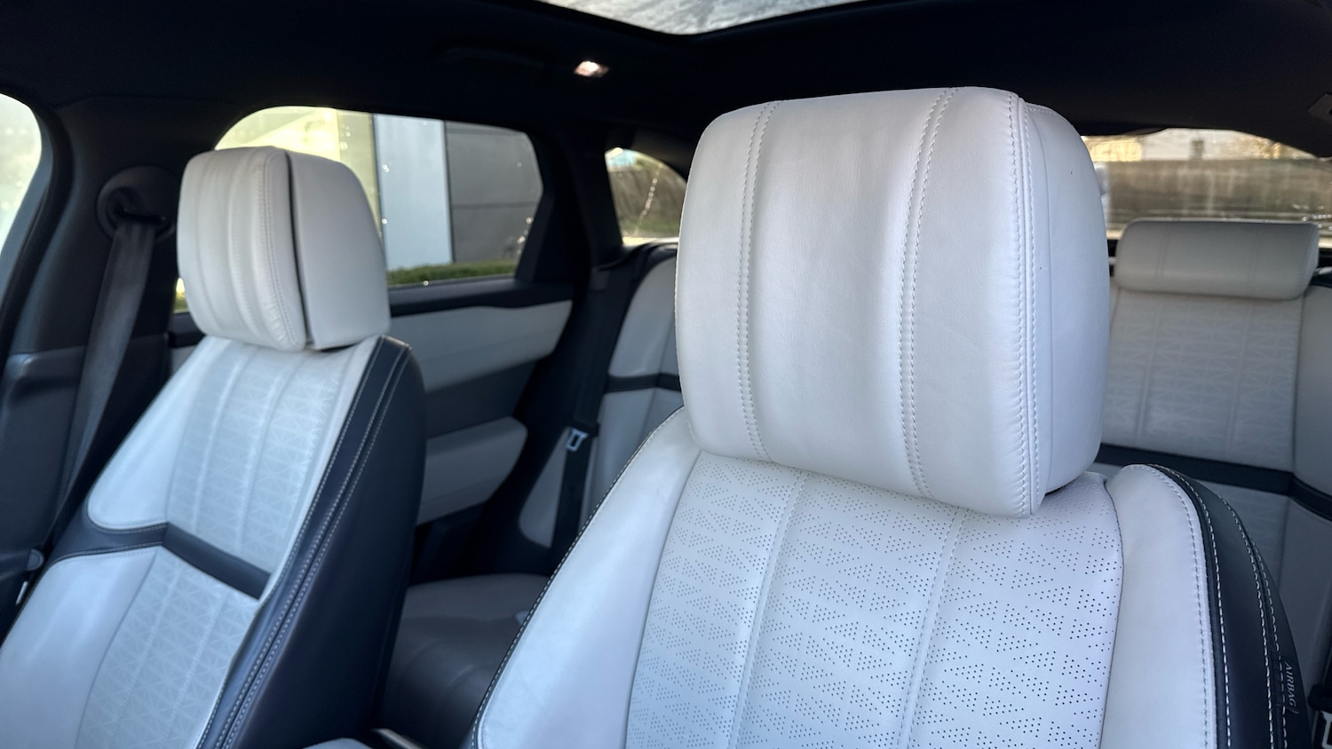 Used Land Rover Range Rover Velar 2020 for sale - 76884733: Photo 46