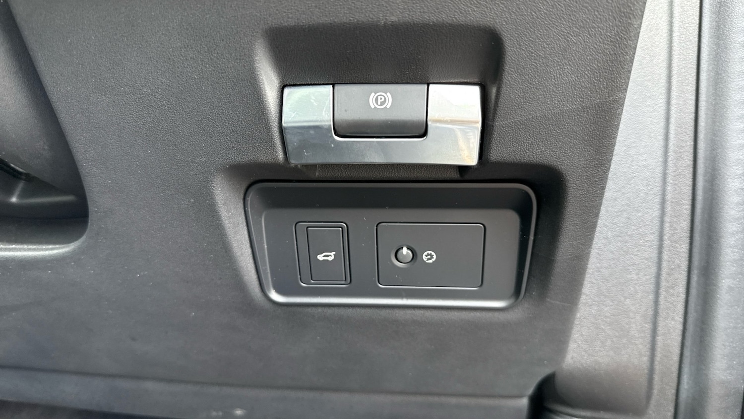 Vehicle 32