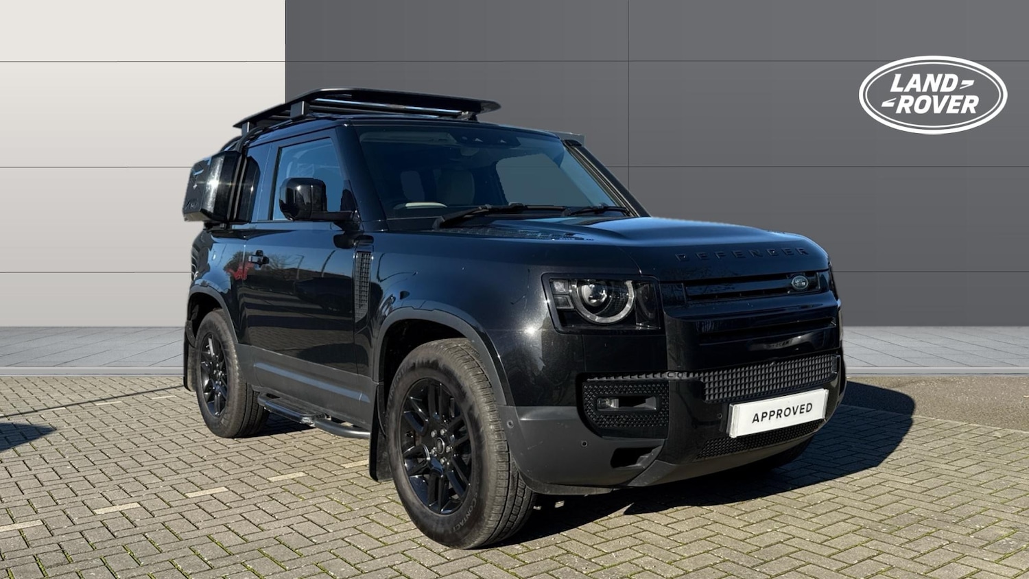 Used Land Rover Defender 2021 for sale - 76627756: Photo 1