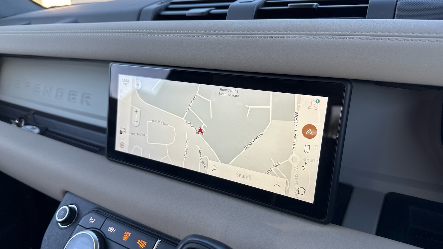 Used Land Rover Defender 2021 for sale - 76627756: Photo 11