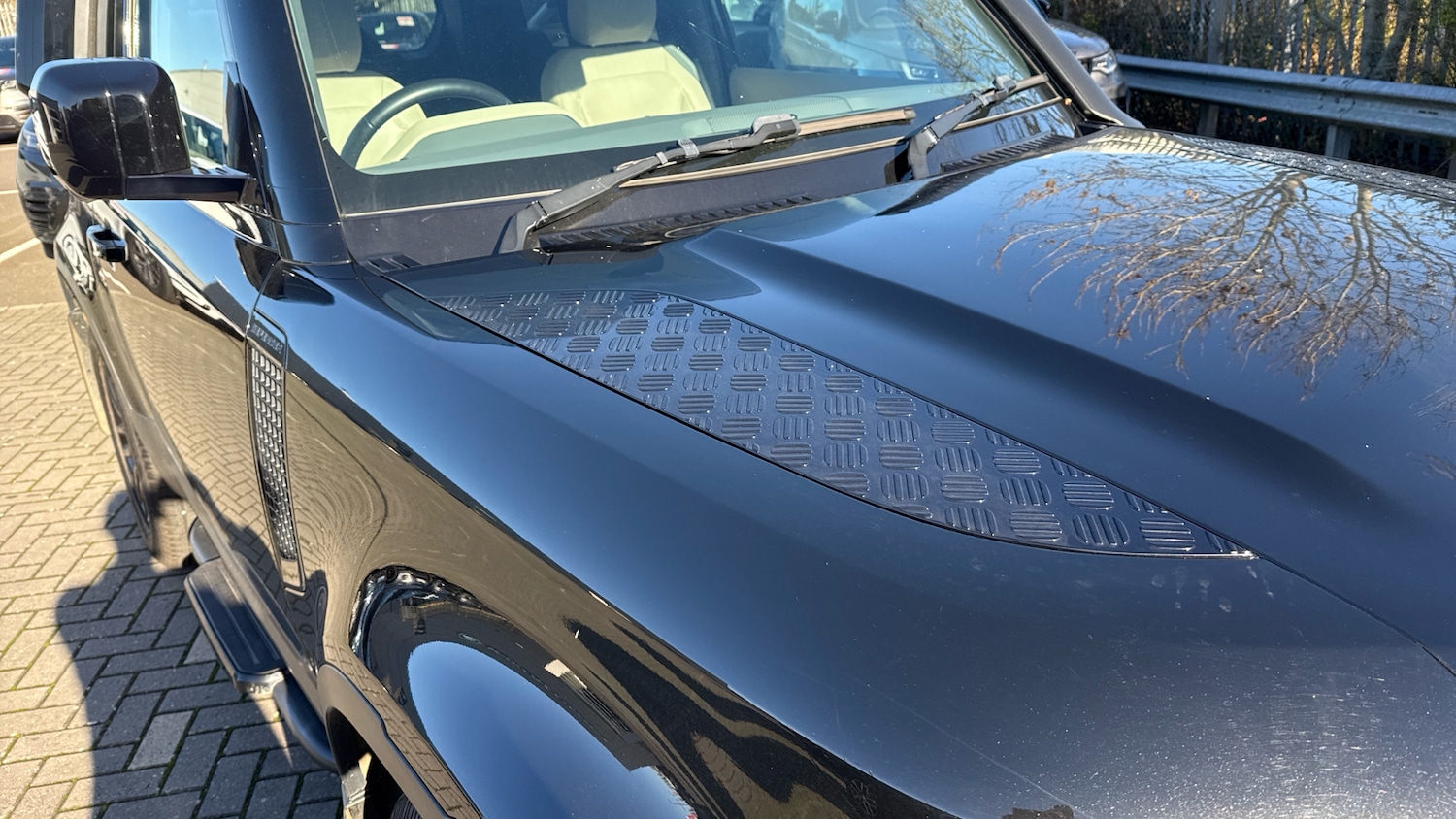 Used Land Rover Defender 2021 for sale - 76627756: Photo 23