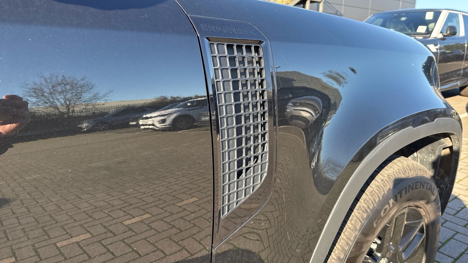 Used Land Rover Defender 2021 for sale - 76627756: Photo 24