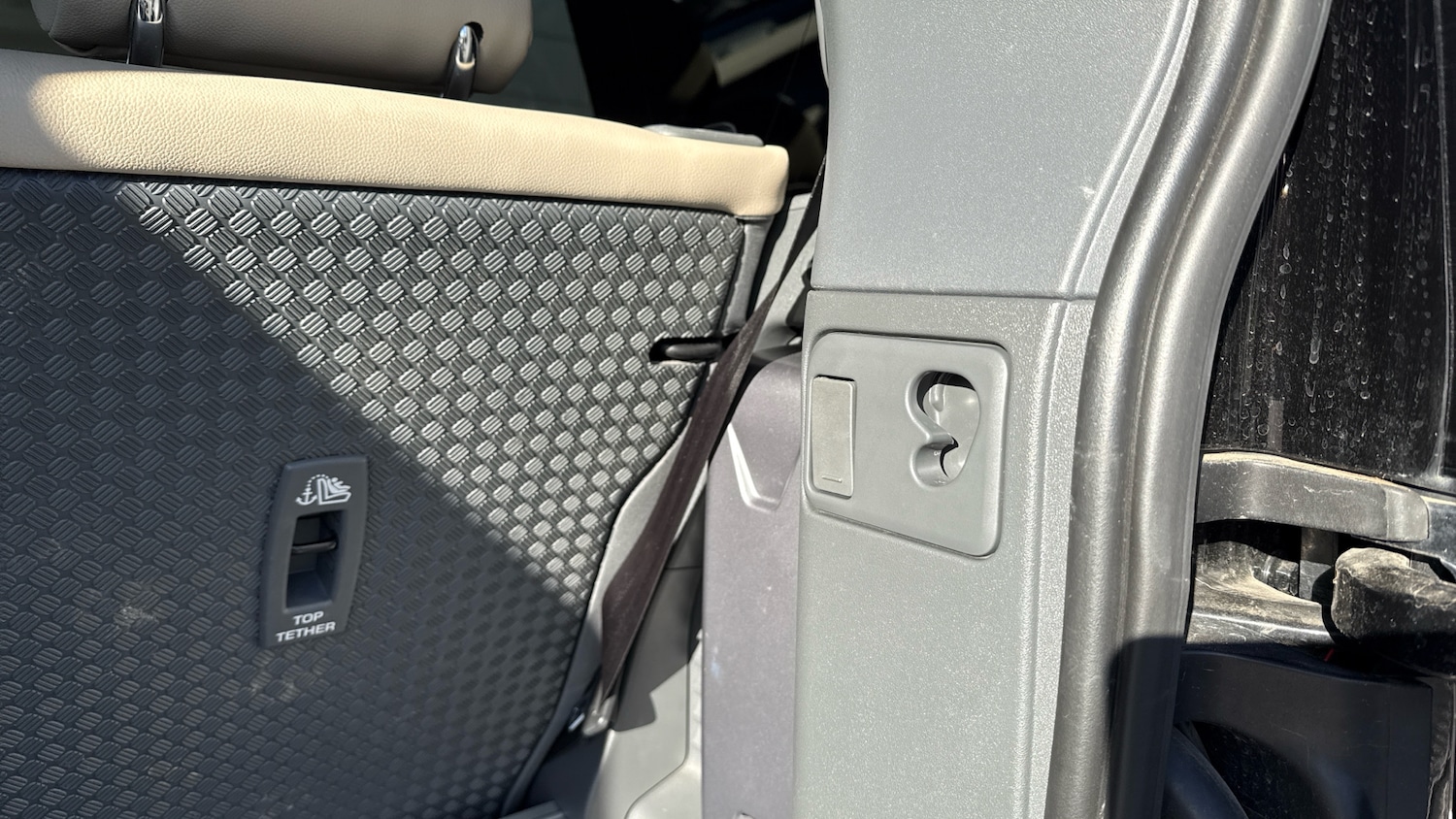 Used Land Rover Defender 2021 for sale - 76627756: Photo 28