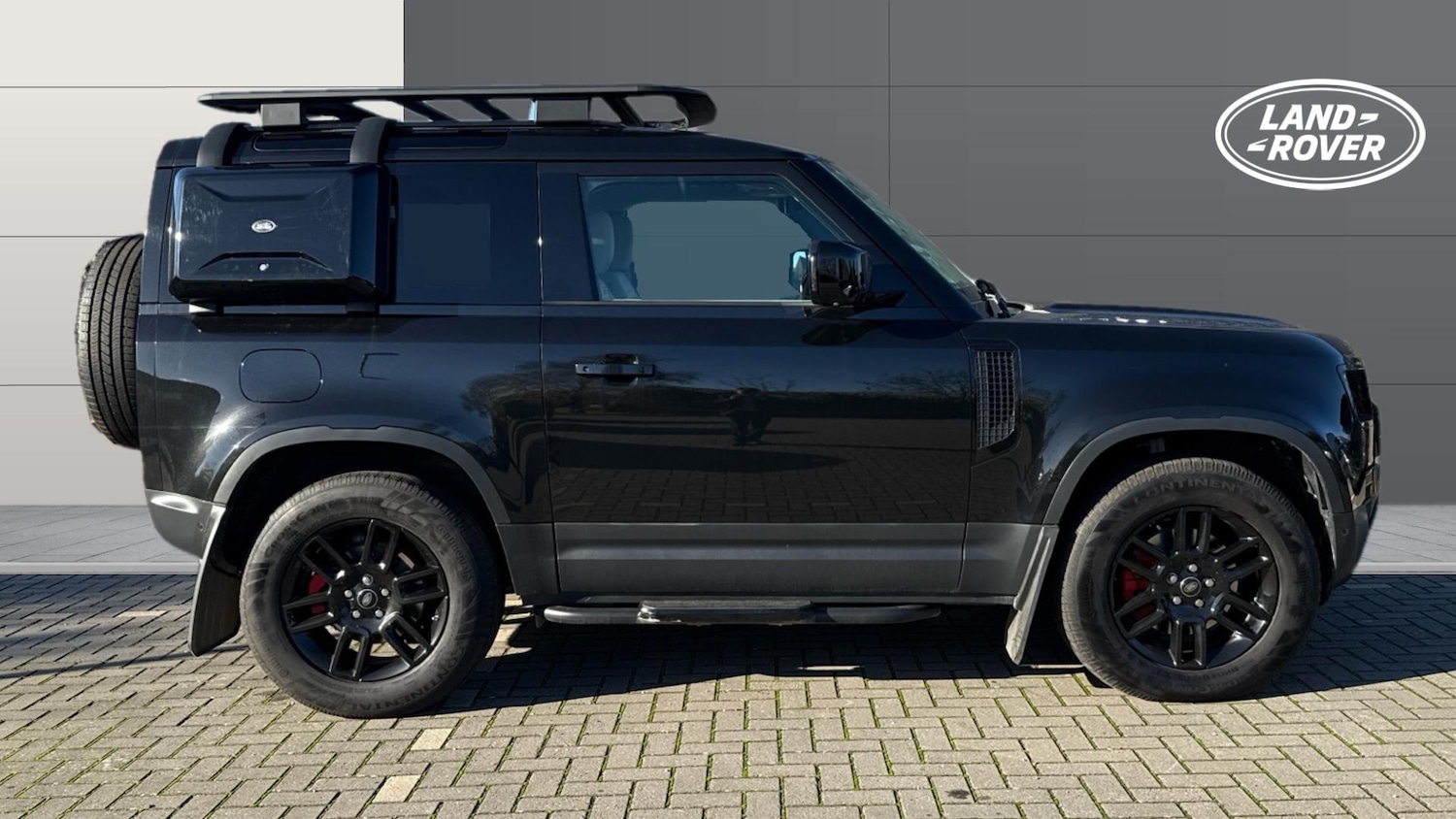 Used Land Rover Defender 2021 for sale - 76627756: Photo 5