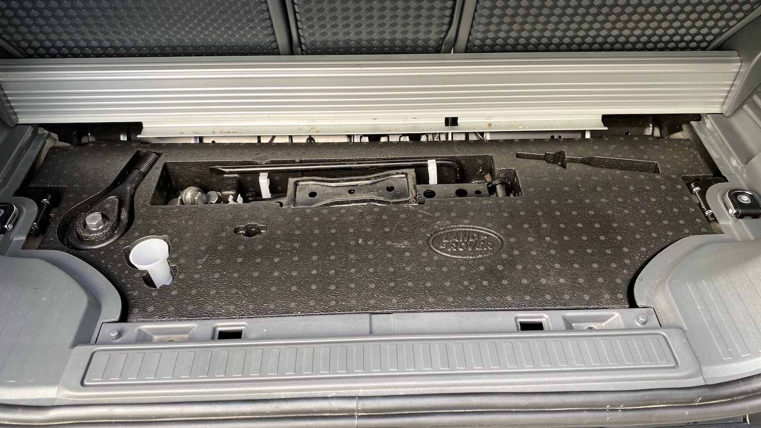 Used Land Rover Defender 2021 for sale - 76627756: Photo 71