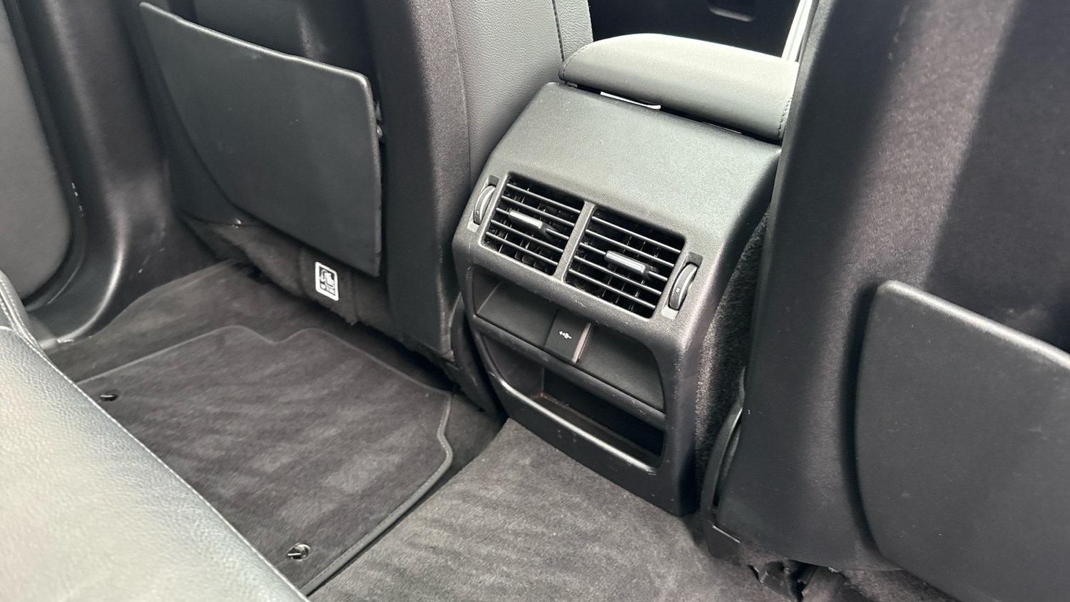 Used Land Rover Discovery Sport 2020 for sale - 76413219: Photo 18