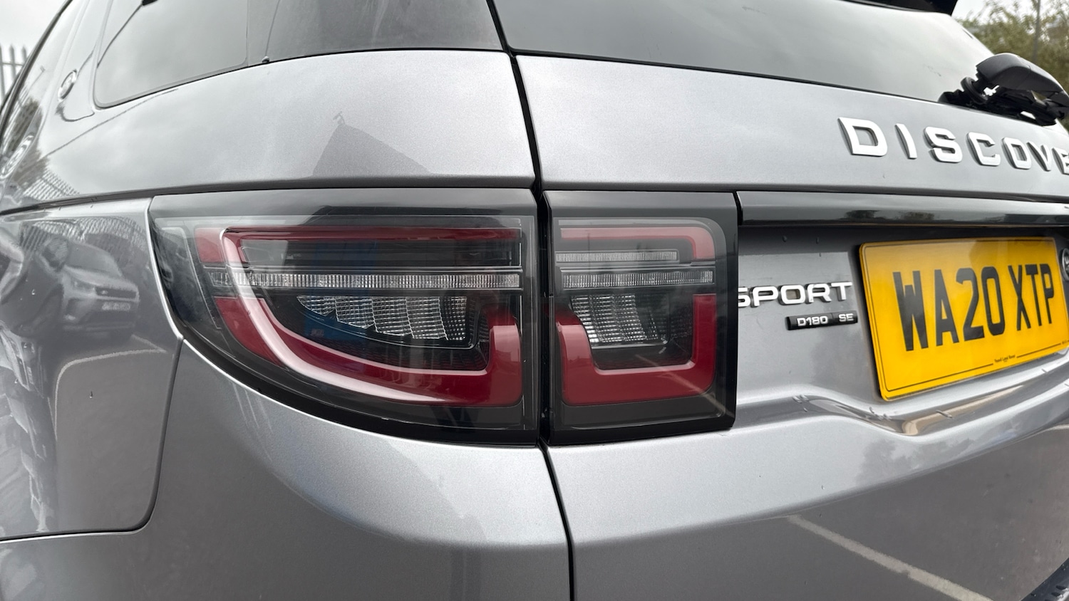 Used Land Rover Discovery Sport 2020 for sale - 76413219: Photo 19