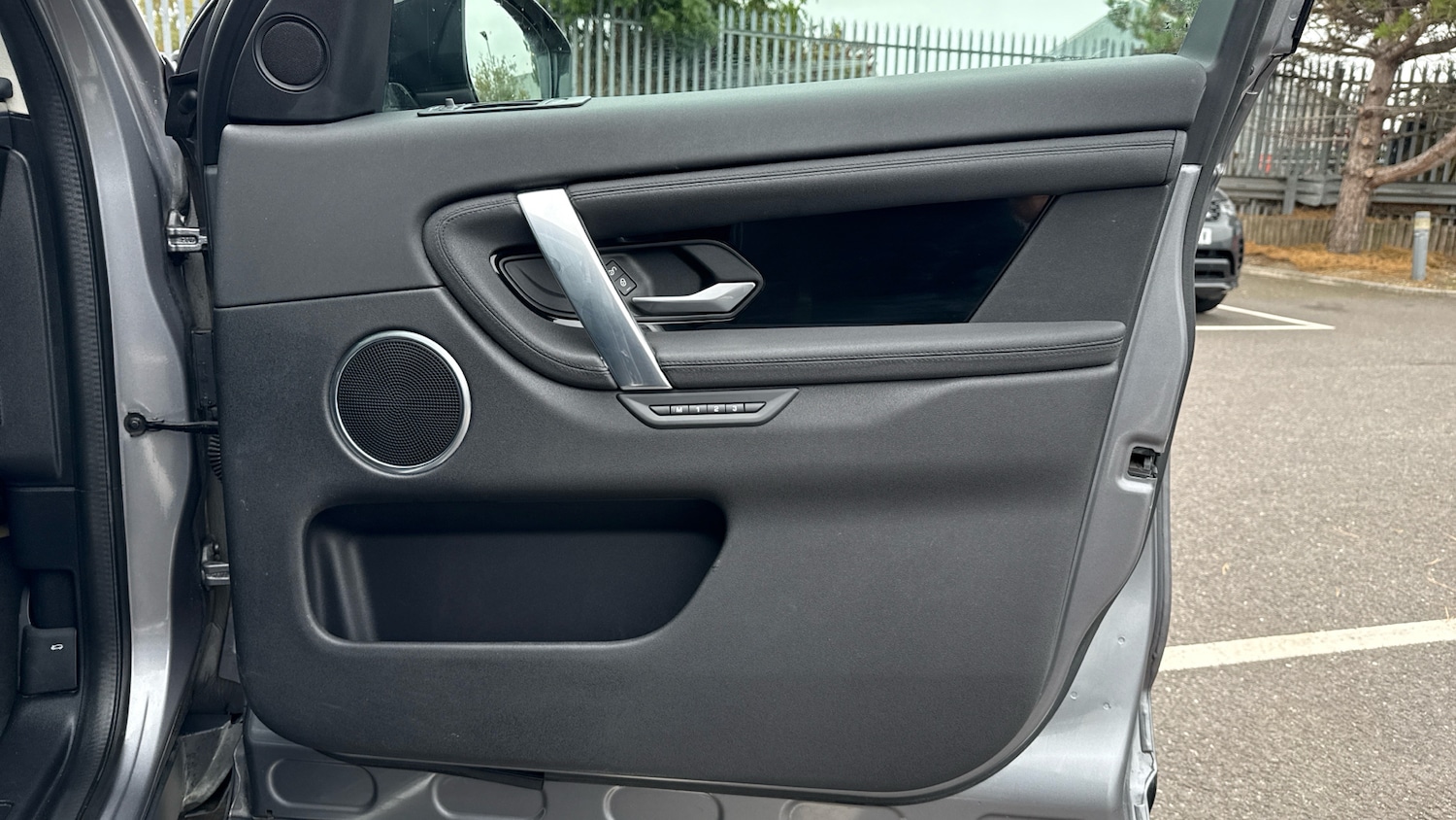 Used Land Rover Discovery Sport 2020 for sale - 76413219: Photo 29