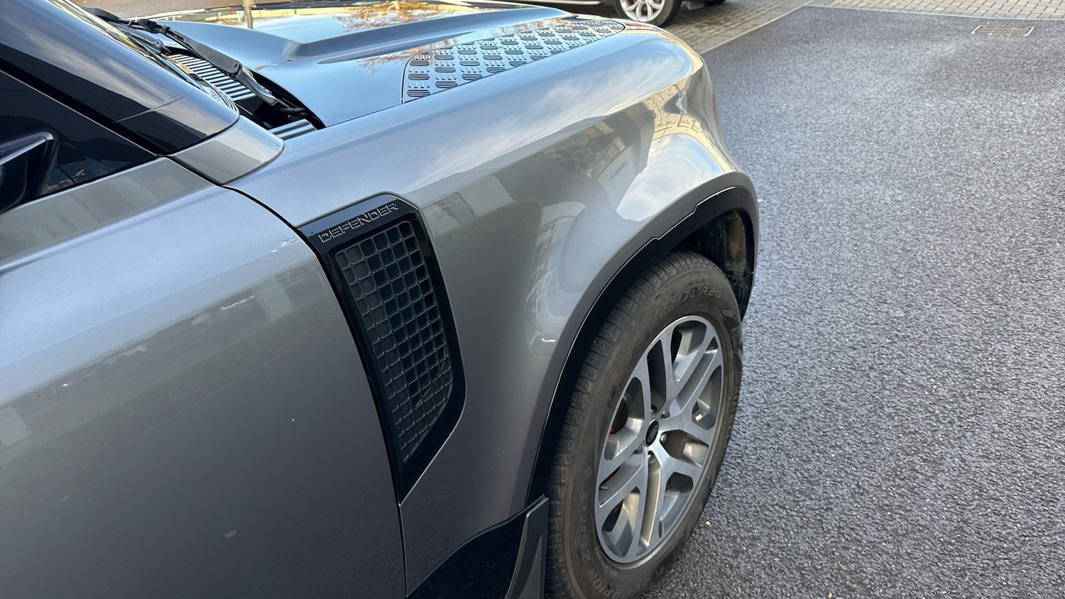 Used Land Rover Defender 2021 for sale - 76792867: Photo 22