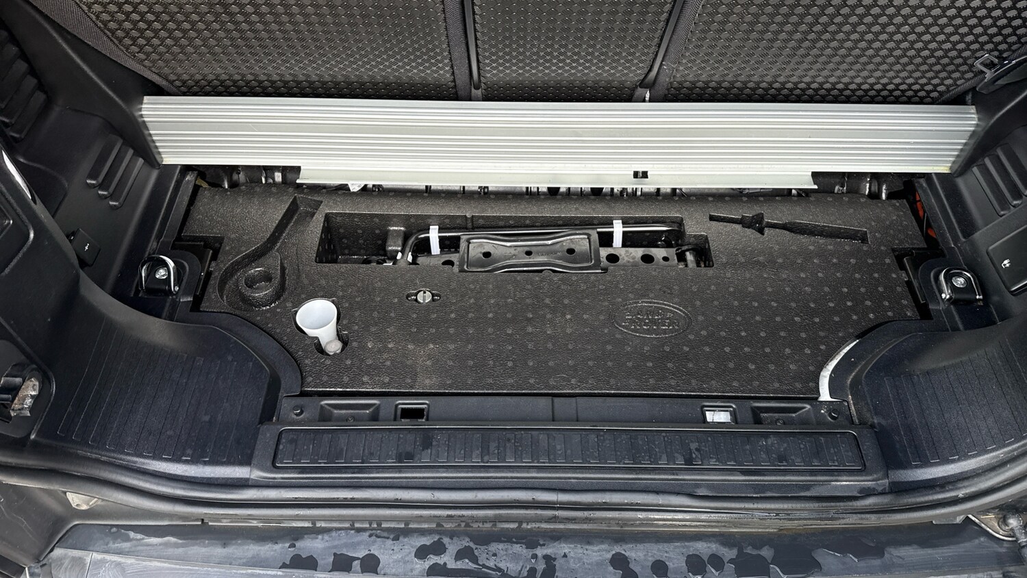 Used Land Rover Defender 2021 for sale - 76792867: Photo 44