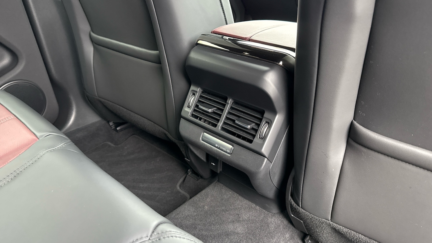 Used Land Rover Range Rover Evoque 2023 for sale - 76403159: Photo 18