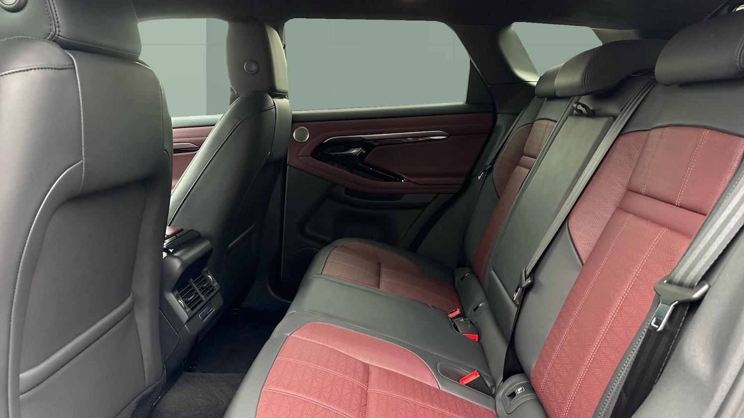 Used Land Rover Range Rover Evoque 2023 for sale - 76403159: Photo 4