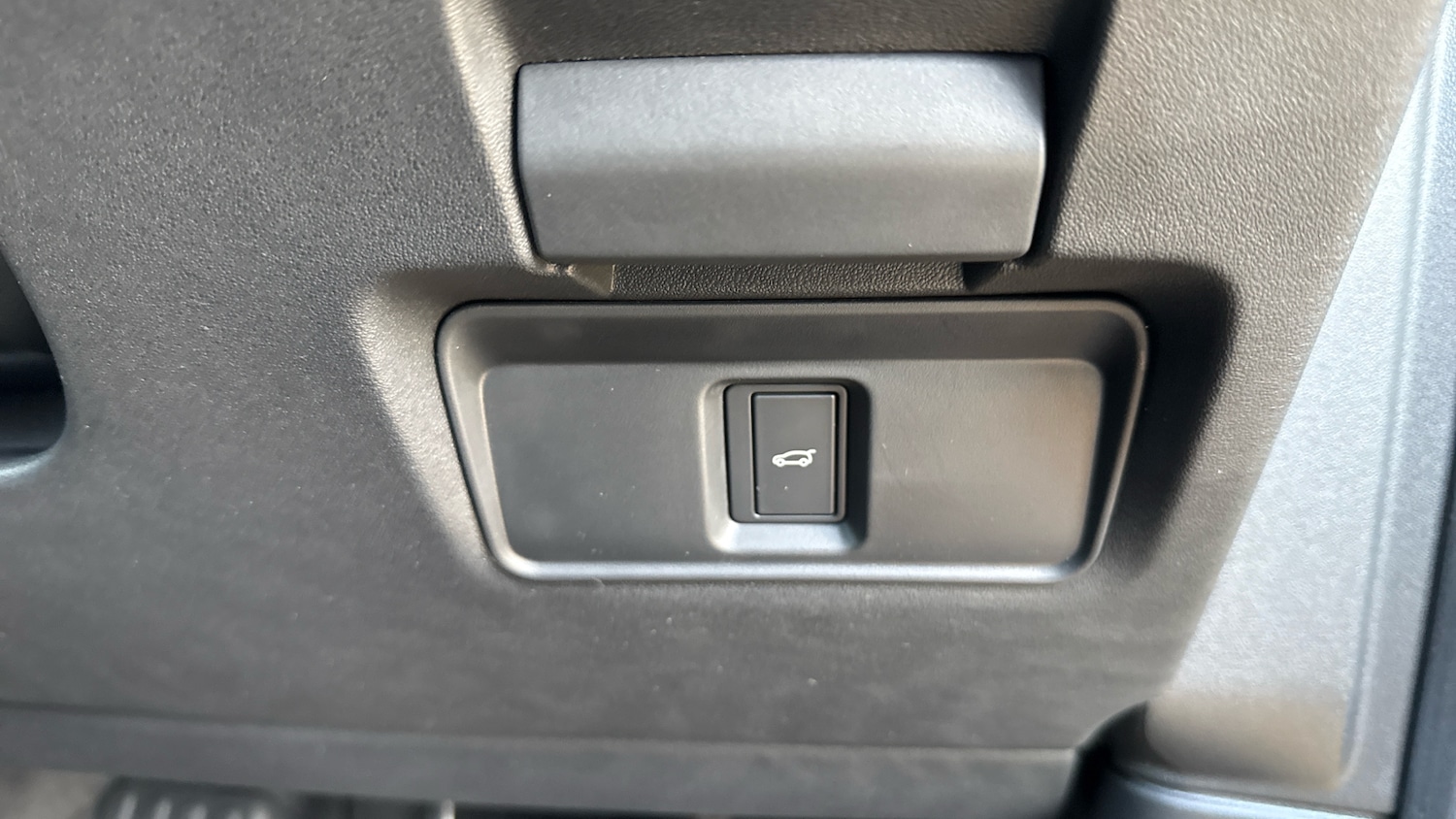 Used Land Rover Discovery Sport 2025 for sale - 76568361: Photo 31