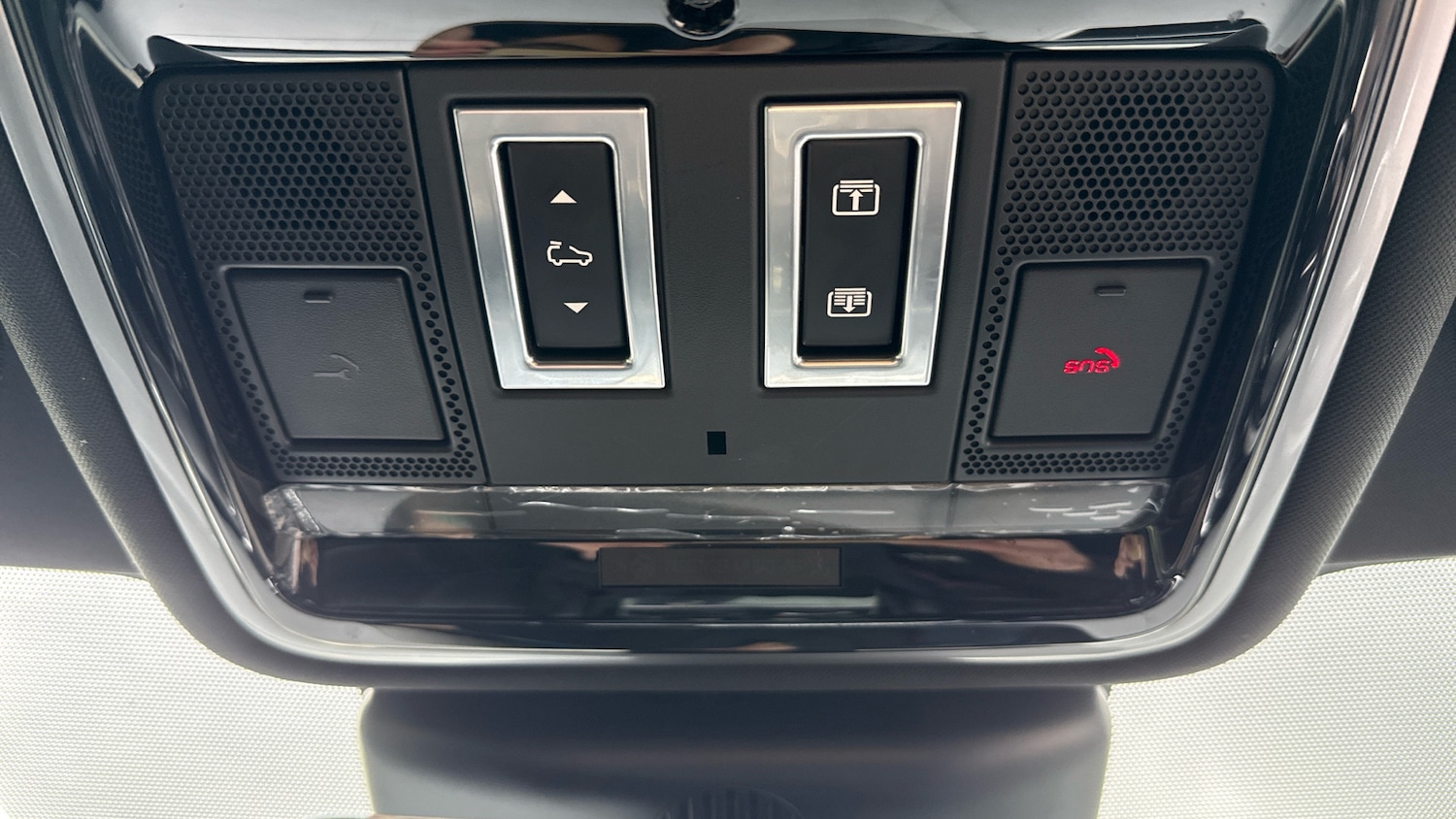 Used Land Rover Range Rover Velar 2019 for sale - 76554874: Photo 36