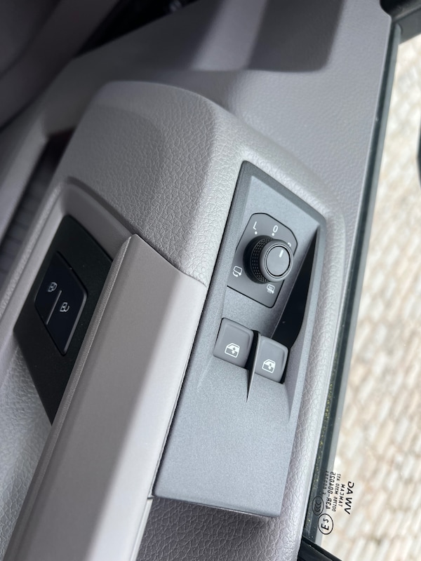 Used Volkswagen Crafter 2025 for sale - 76312646: Photo 24