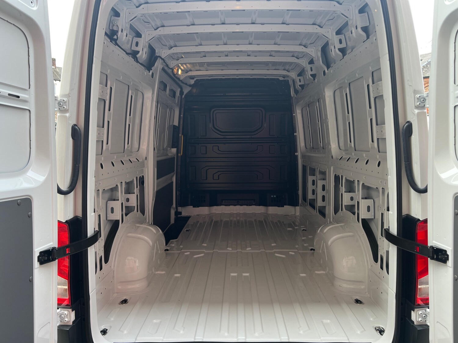 Used Volkswagen Crafter 2025 for sale - 76246275: Photo 17