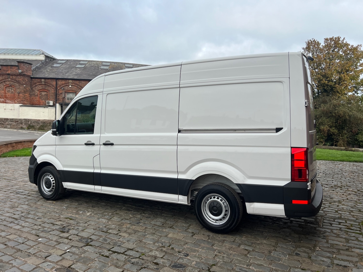 Used Volkswagen Crafter 2025 for sale - 76246275: Photo 5