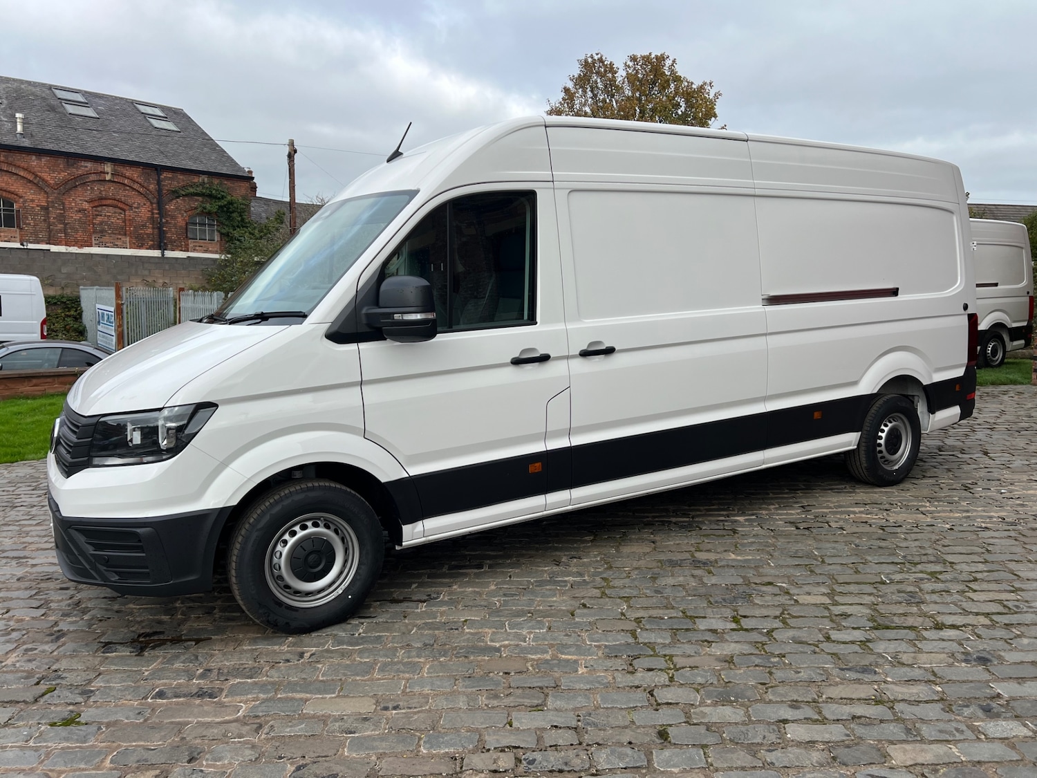 Used Volkswagen Crafter 2025 for sale - 76246284: Photo 2