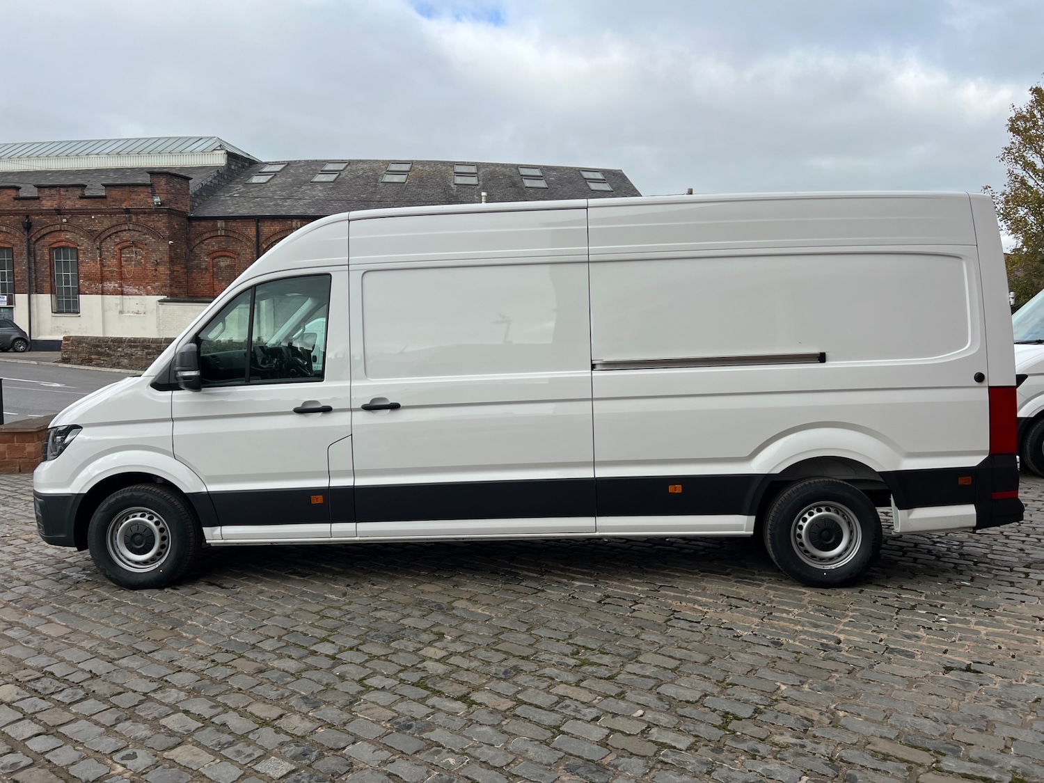 Used Volkswagen Crafter 2025 for sale - 76246284: Photo 3
