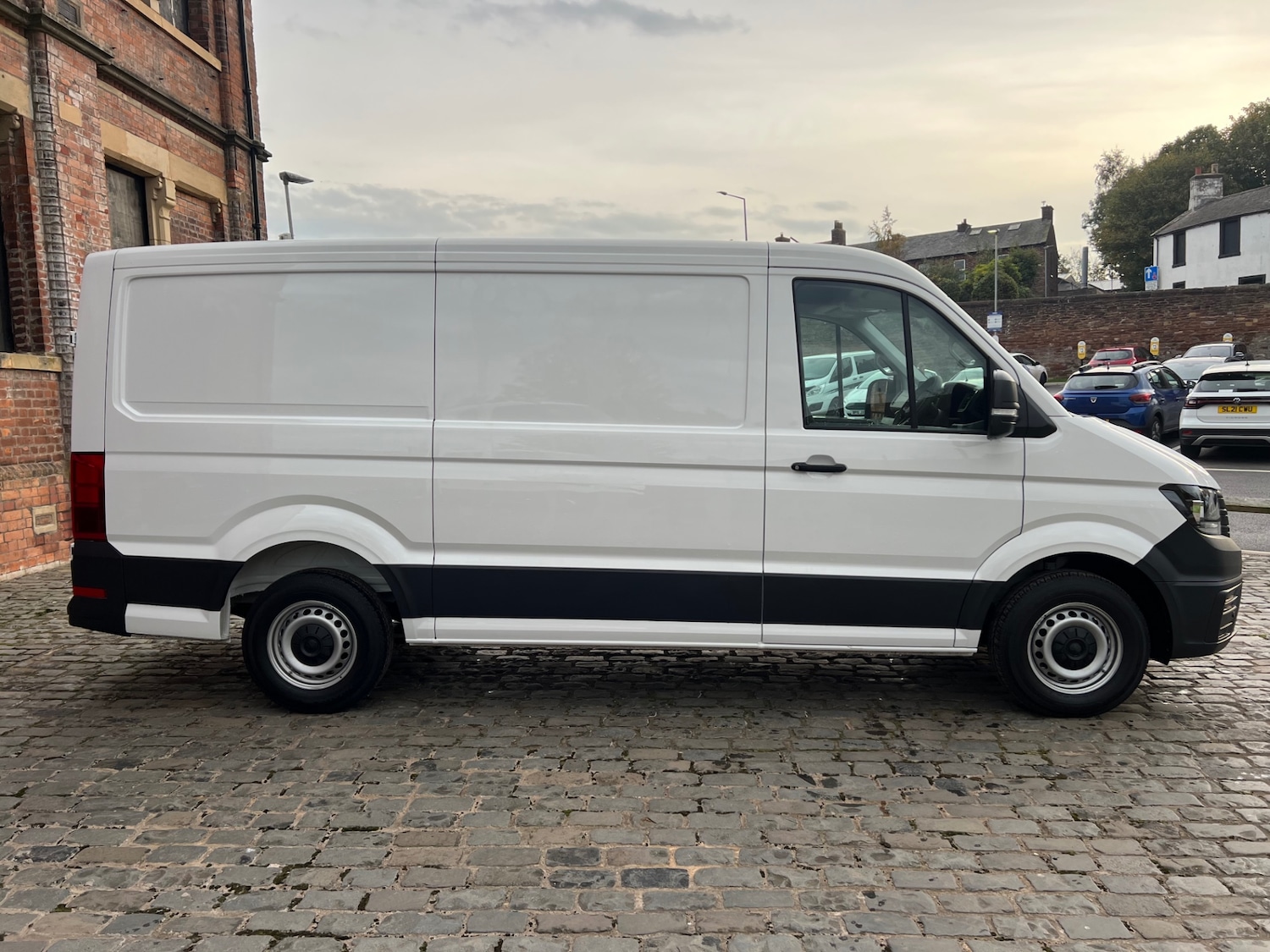 Used Volkswagen Crafter 2025 for sale - 76312635: Photo 11