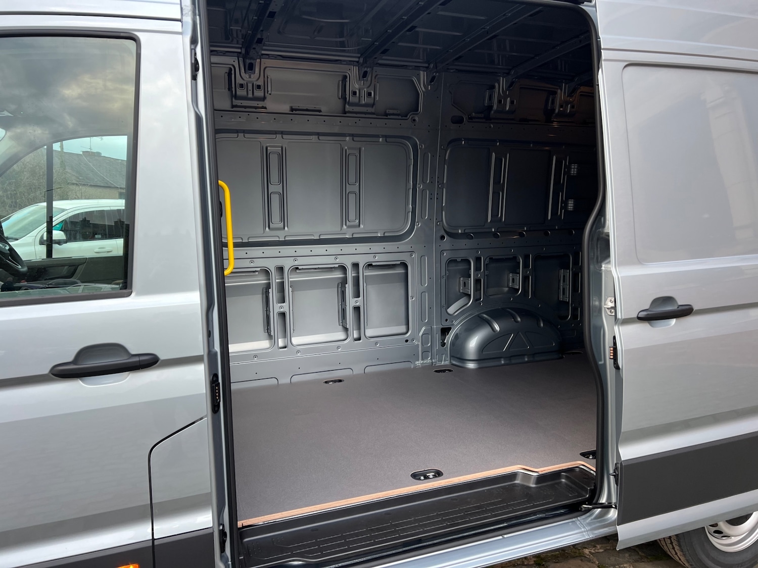 Used Volkswagen Crafter 2025 for sale - 77395124: Photo 12