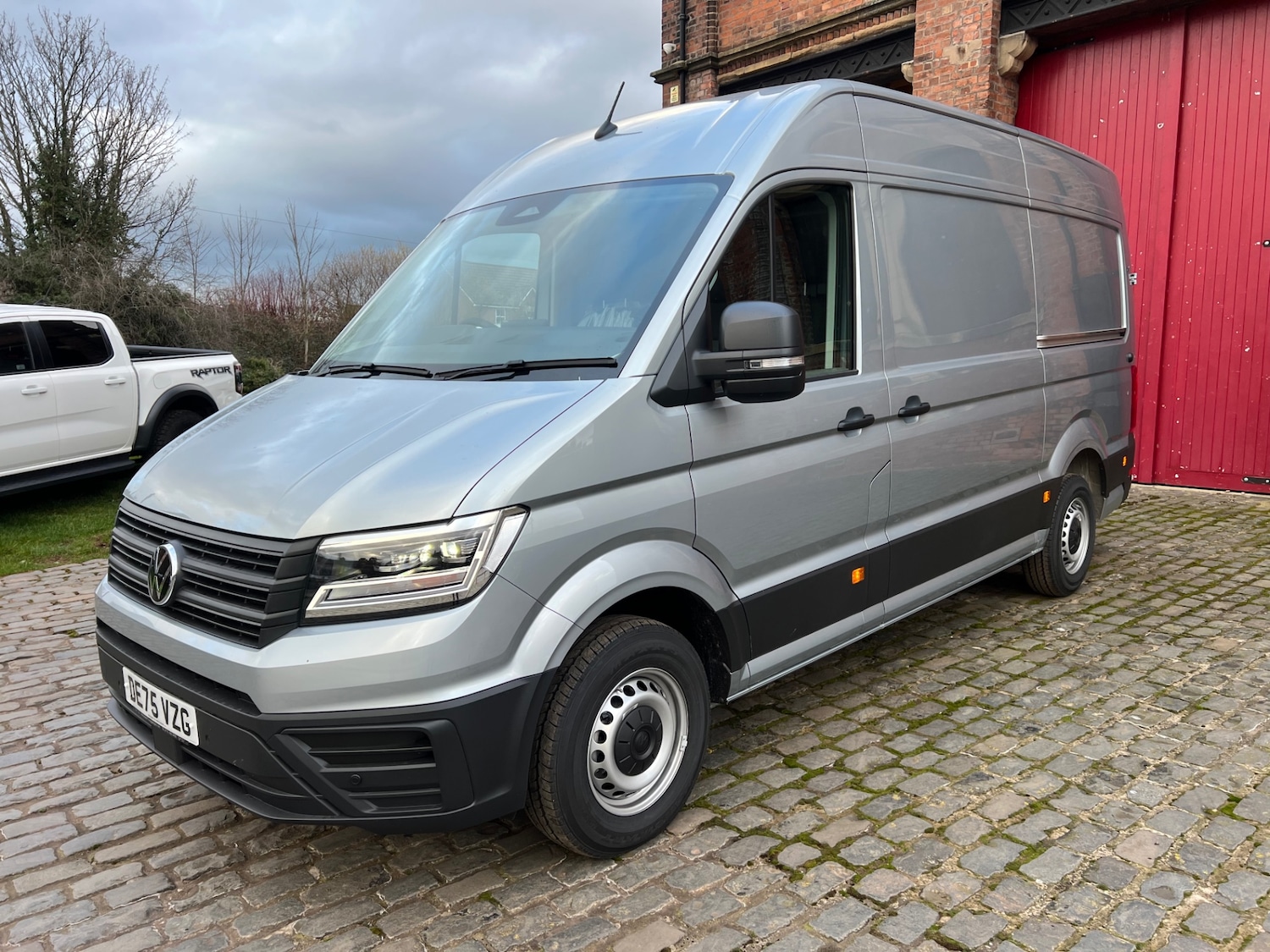 Used Volkswagen Crafter 2025 for sale - 77395124: Photo 2