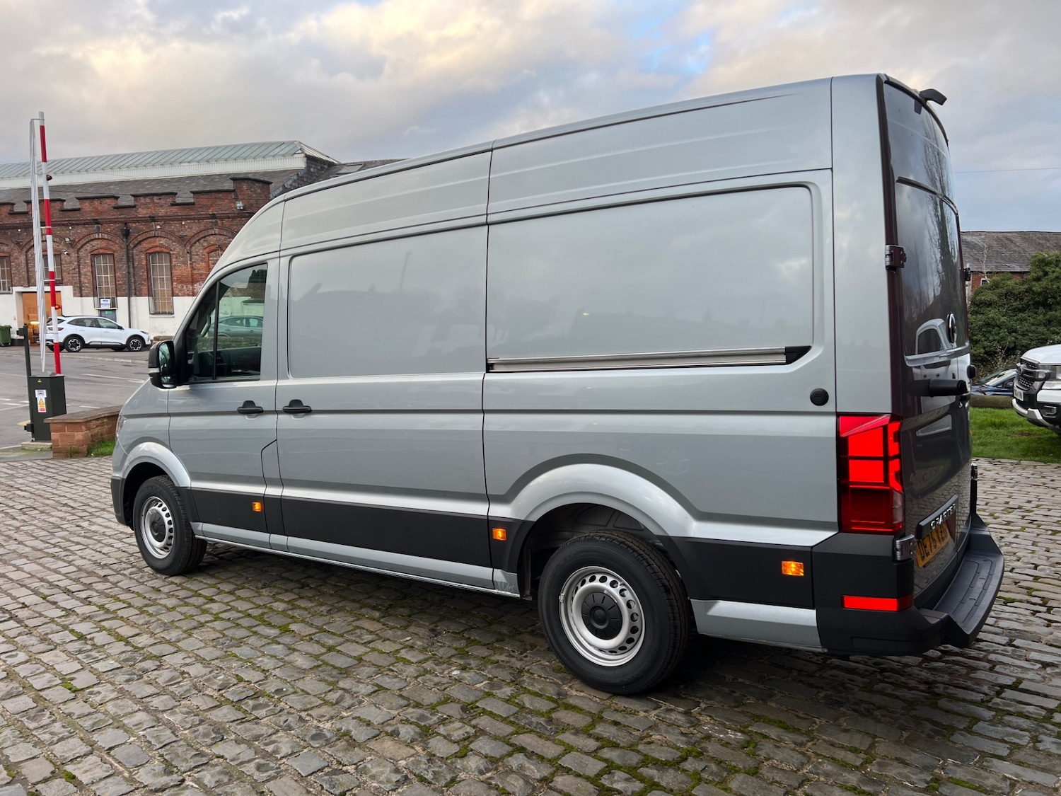 Used Volkswagen Crafter 2025 for sale - 77395124: Photo 4