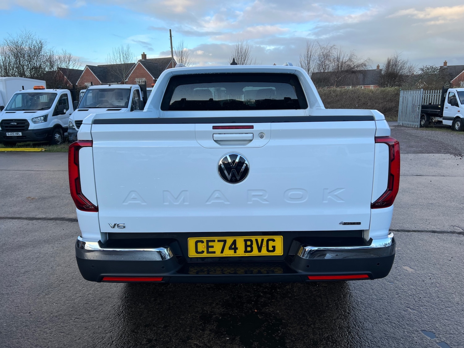 Used Volkswagen Amarok 2024 for sale - 77235391: Photo 5