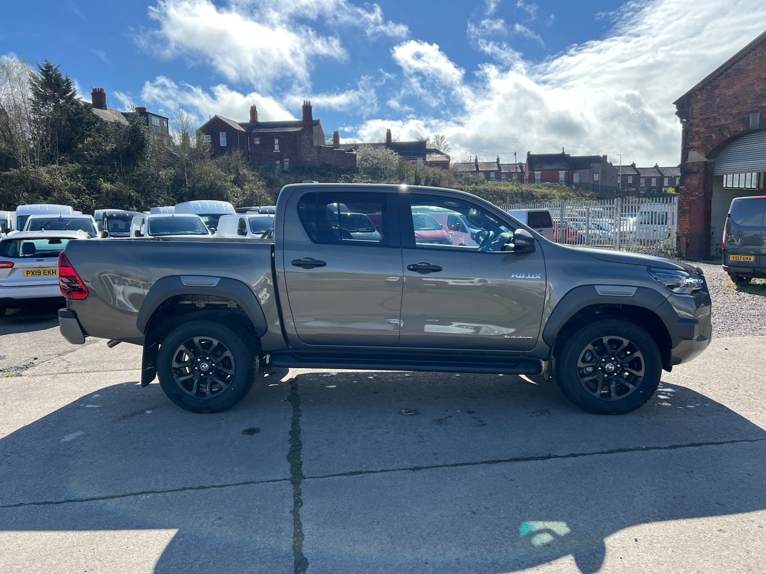 Used Toyota Hilux 2026 for sale - 78125464: Photo 5