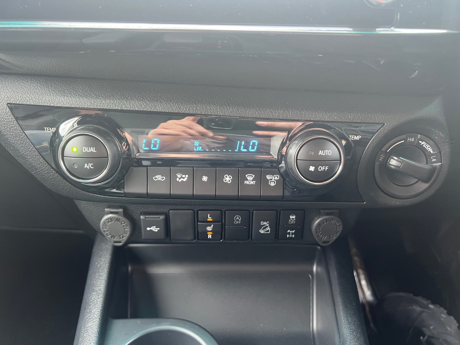 Used Toyota Hilux 2026 for sale - 78155519: Photo 22