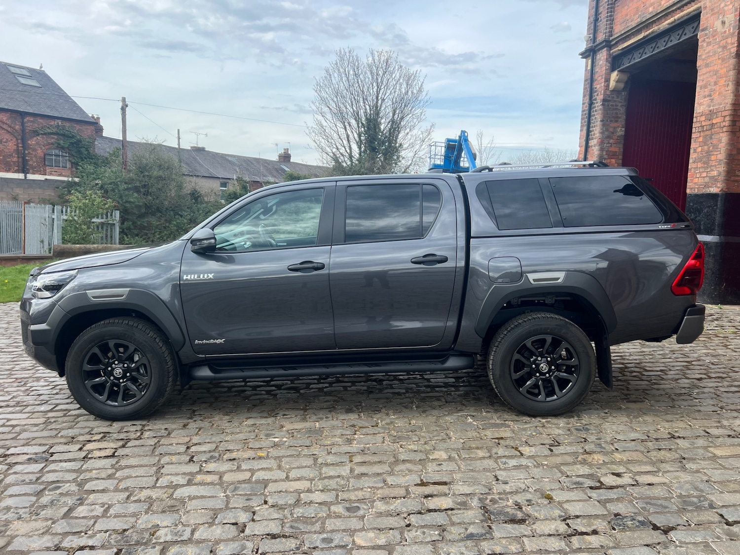 Used Toyota Hilux 2026 for sale - 78155519: Photo 3