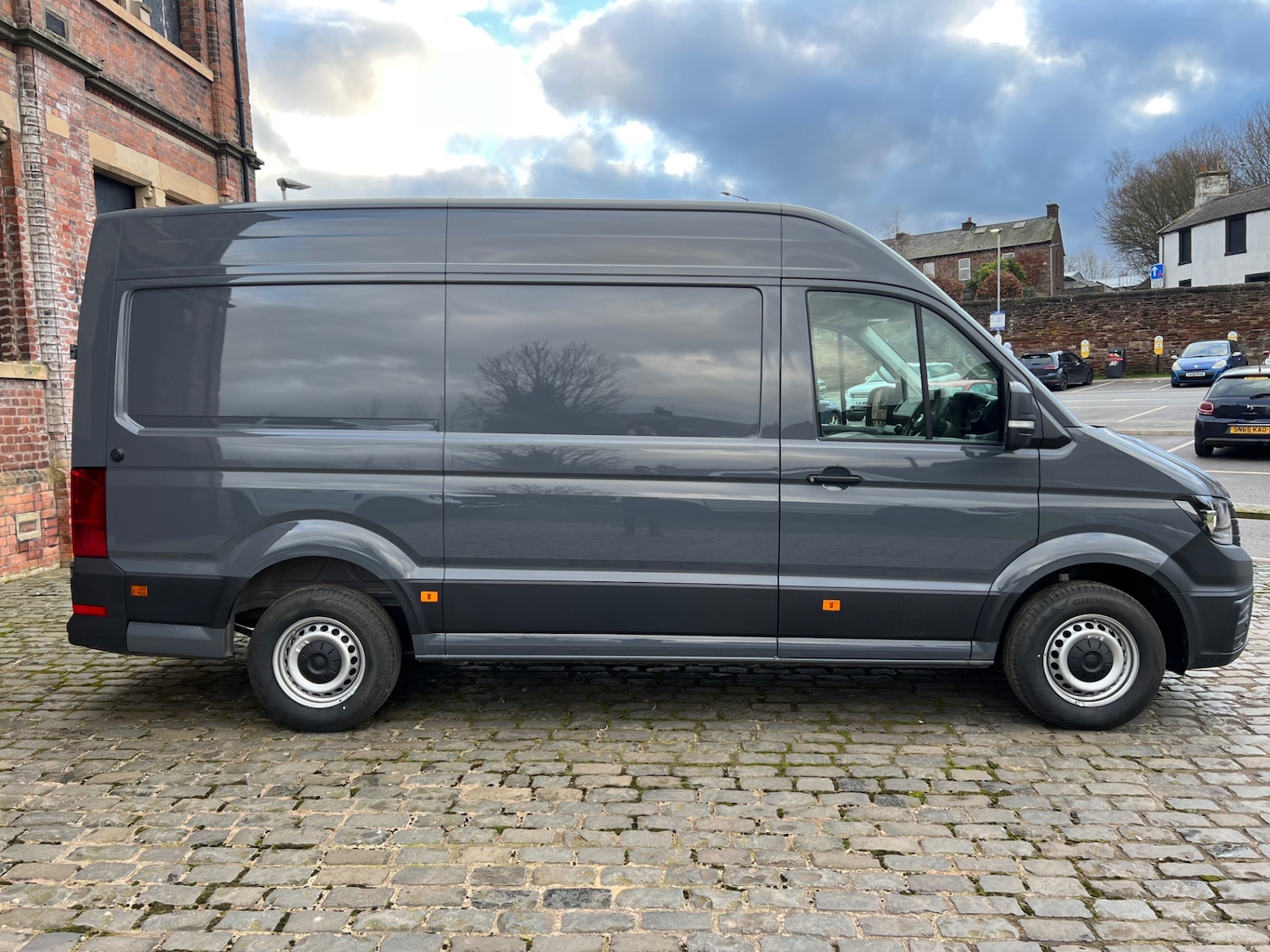 Used Volkswagen Crafter 2025 for sale - 77395121: Photo 8