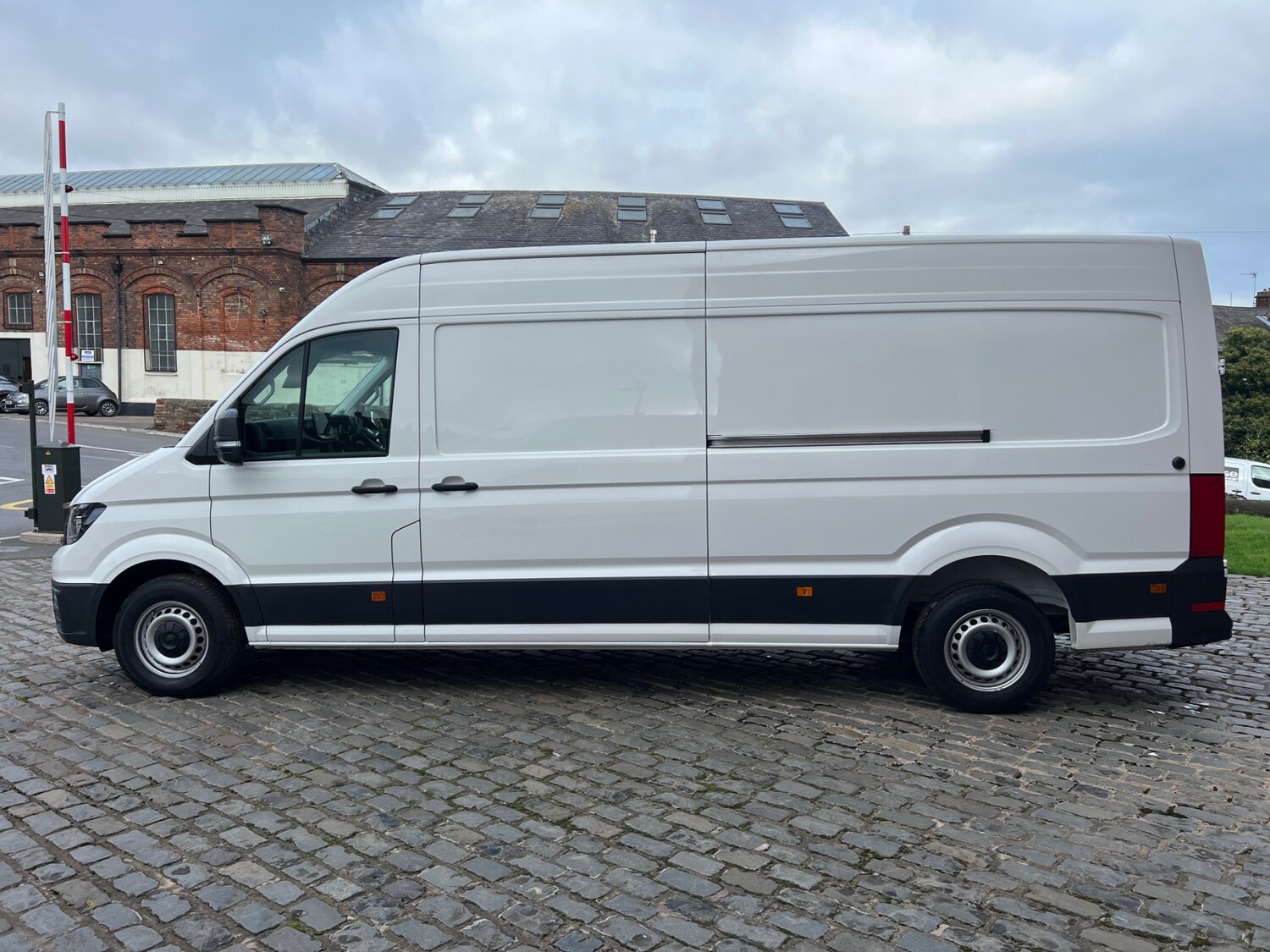 Used Volkswagen Crafter 2025 for sale - 76246278: Photo 11