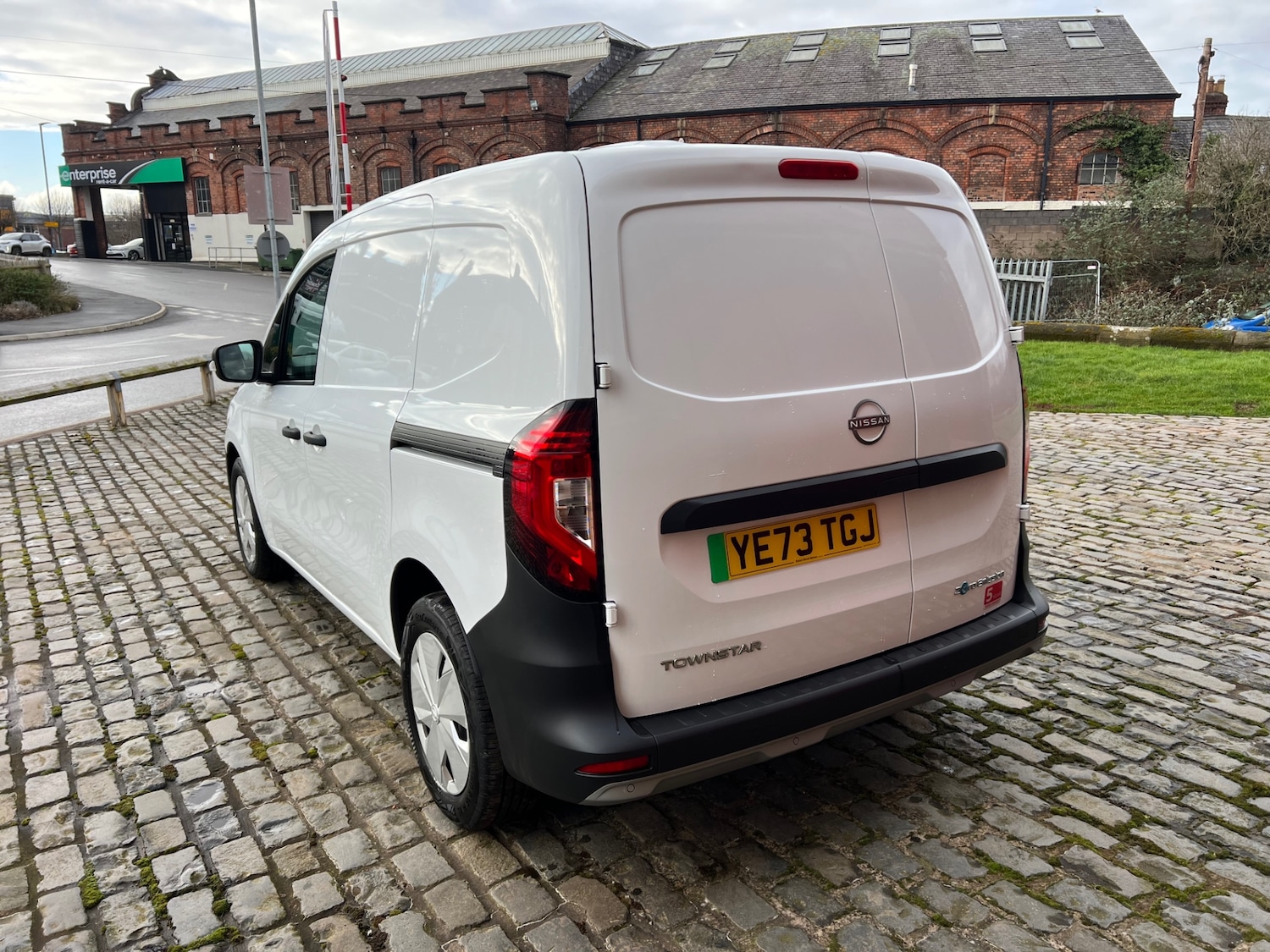 Used Nissan Other 2023 for sale - 77702933: Photo 6