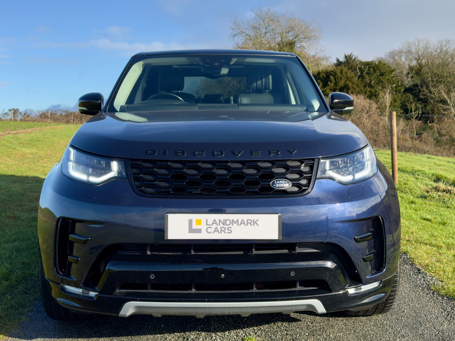 Used Land Rover Discovery 2017 for sale - 77227975: Photo 4