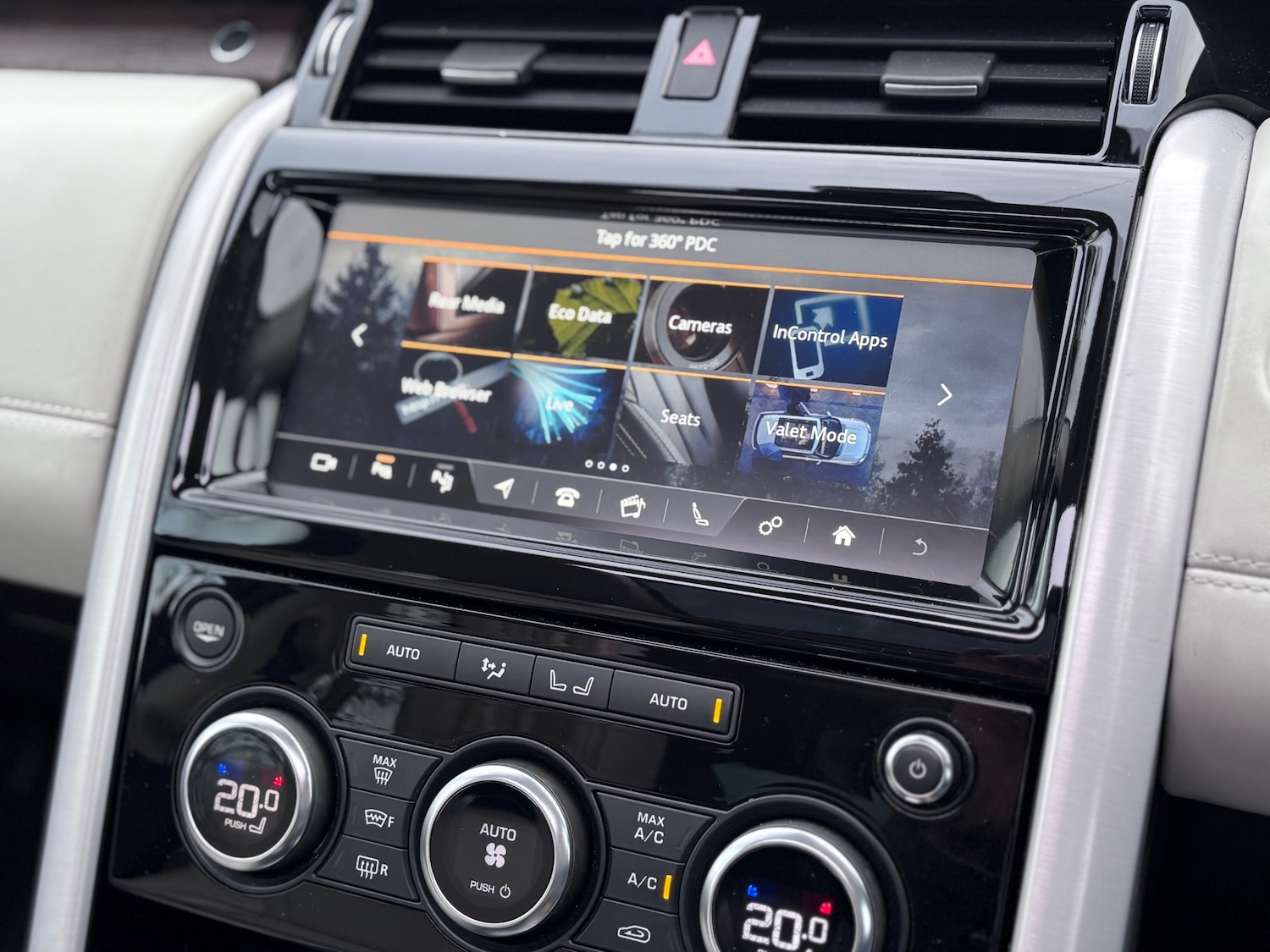 Used Land Rover Discovery 2018 for sale - 77038687: Photo 21