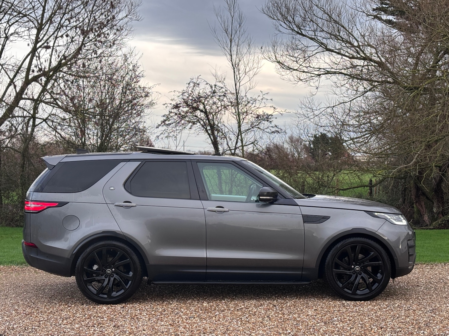 Used Land Rover Discovery 2018 for sale - 77038687: Photo 5