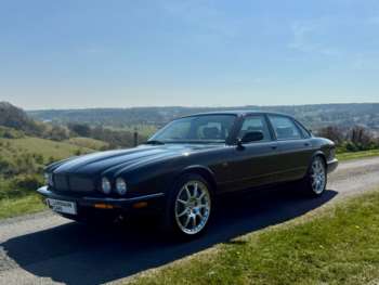 Used Jaguar XJ 2002 for sale - 74492954: Photo