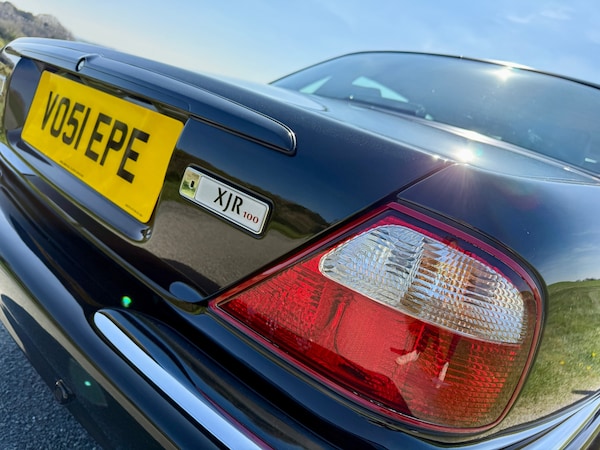 Used Jaguar XJ 2002 for sale - 74492954: Photo 9