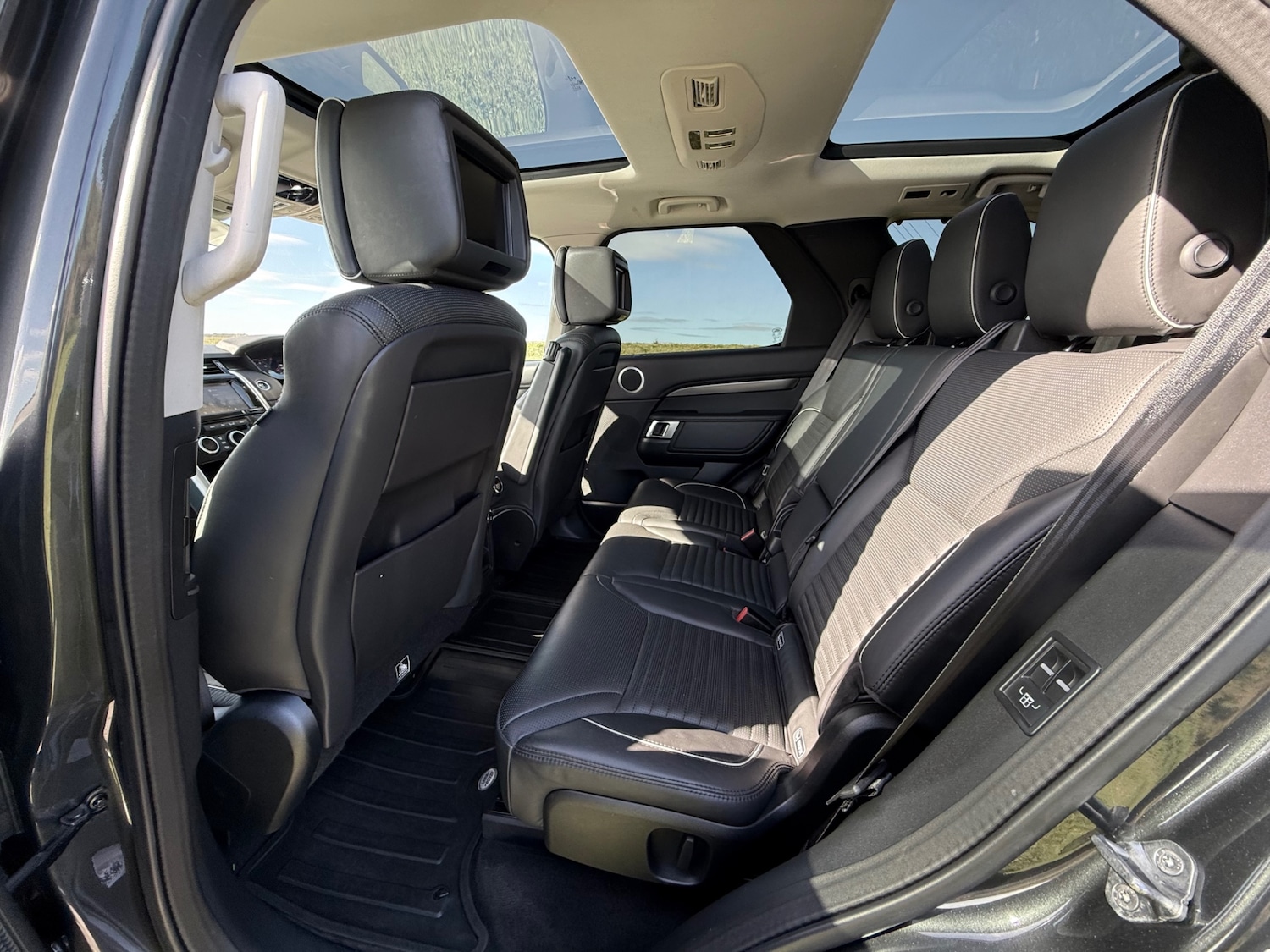 Used Land Rover Discovery 2019 for sale - 76192574: Photo 14