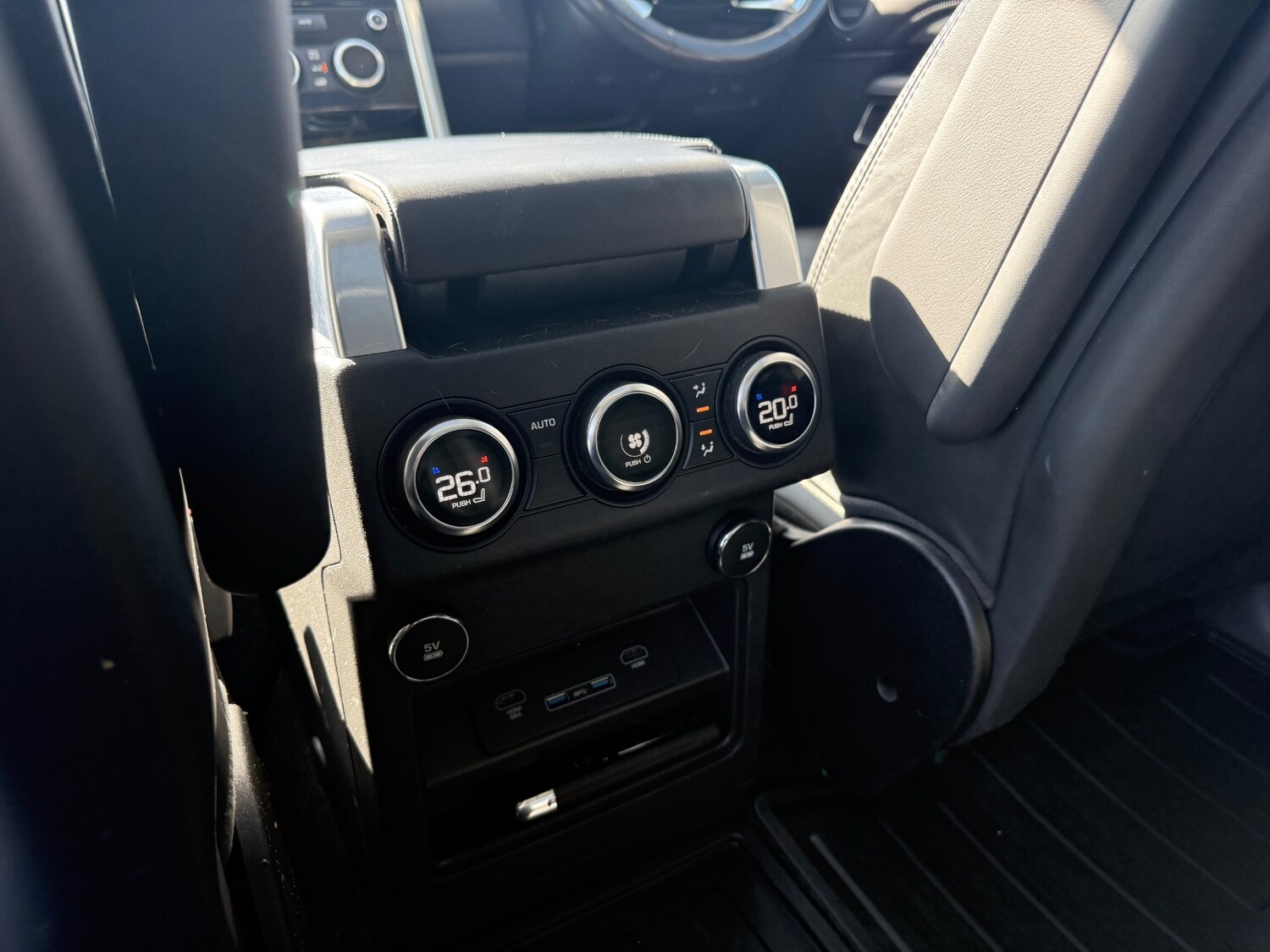 Used Land Rover Discovery 2019 for sale - 76192574: Photo 16