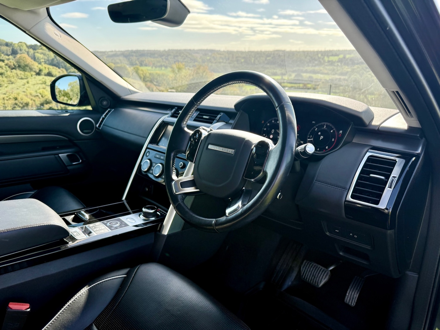 Used Land Rover Discovery 2019 for sale - 76192574: Photo 9