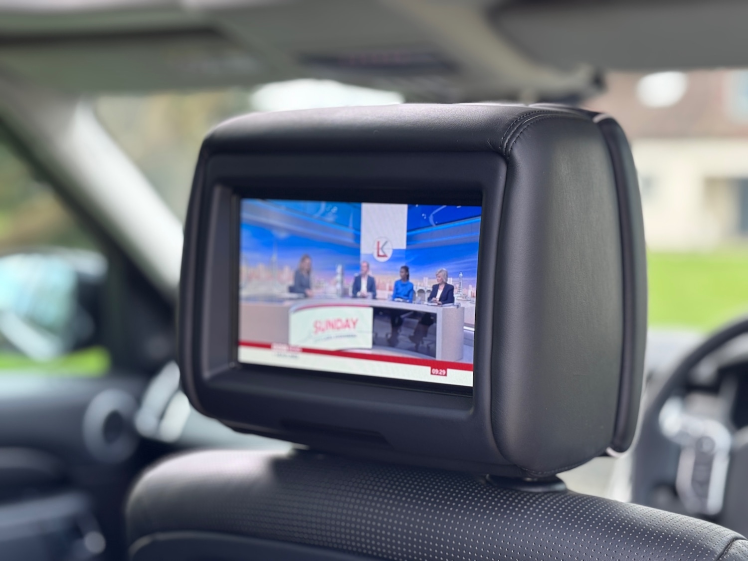 Used Land Rover Discovery 2018 for sale - 77897924: Photo 12