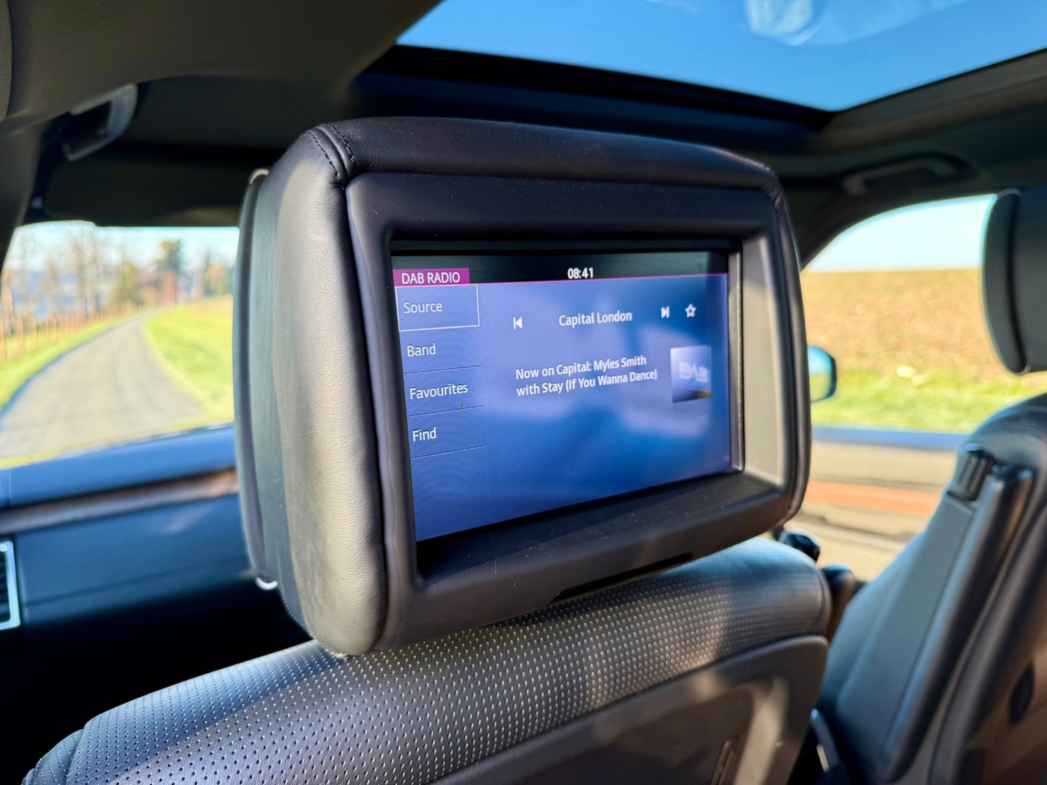 Used Land Rover Discovery 2017 for sale - 76687105: Photo 21